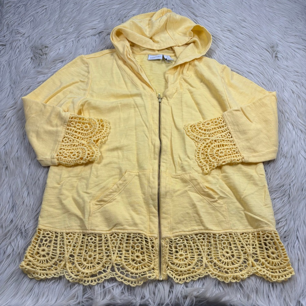 Chico's Women's M (1) Yellow Crochet Trim‎ Hem Zip Sweatshirt Spring Feminine
